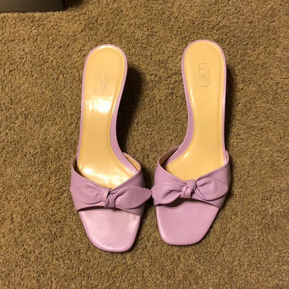 Lavender heel - Picture 2 of 2